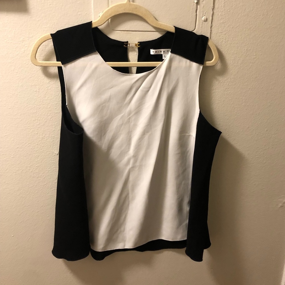 Trina Turk sleeveless blouse